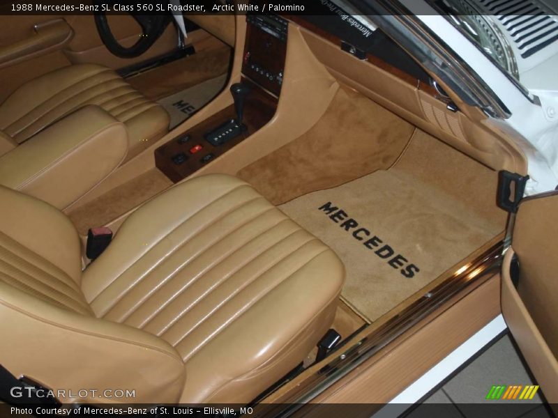 Arctic White / Palomino 1988 Mercedes-Benz SL Class 560 SL Roadster