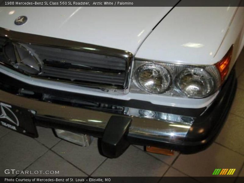 Arctic White / Palomino 1988 Mercedes-Benz SL Class 560 SL Roadster