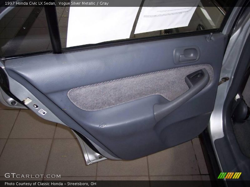 Vogue Silver Metallic / Gray 1997 Honda Civic LX Sedan