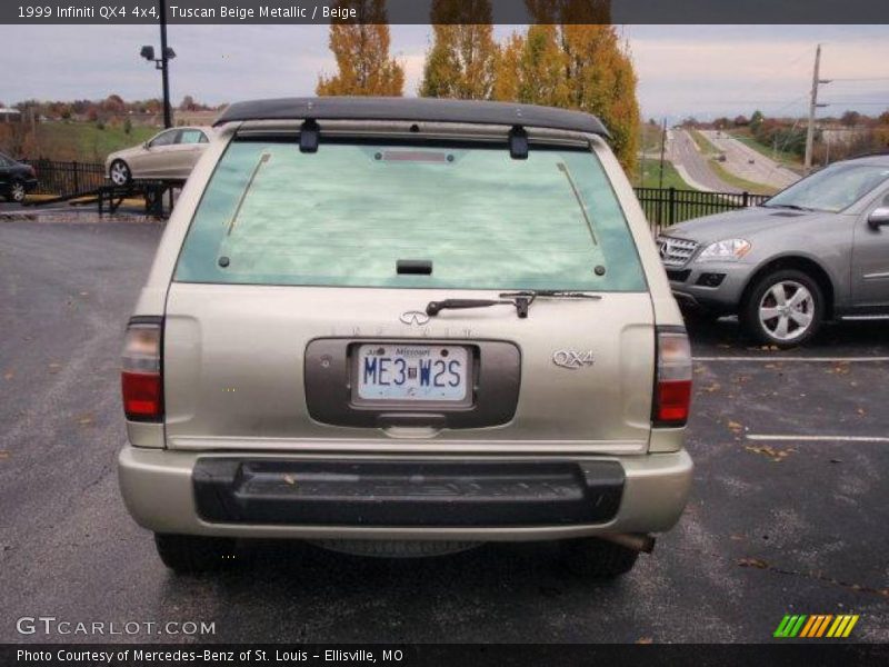 Tuscan Beige Metallic / Beige 1999 Infiniti QX4 4x4