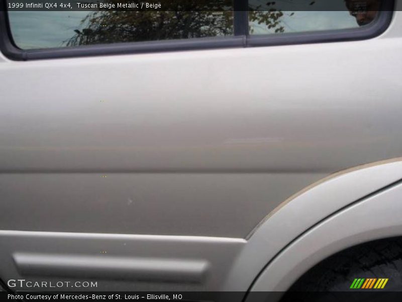 Tuscan Beige Metallic / Beige 1999 Infiniti QX4 4x4