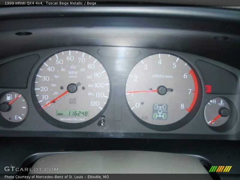 Tuscan Beige Metallic / Beige 1999 Infiniti QX4 4x4