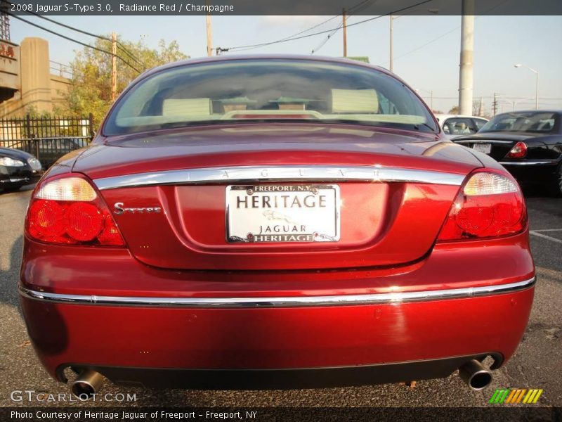 Radiance Red / Champagne 2008 Jaguar S-Type 3.0