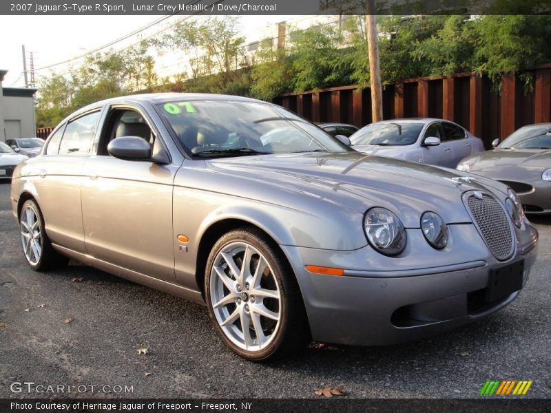 Front 3/4 View of 2007 S-Type R Sport