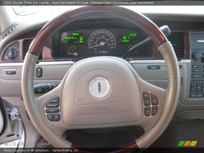 Ivory Parchment Tri Coat / Medium Dark Parchment/Light Parchment 2003 Lincoln Town Car Cartier