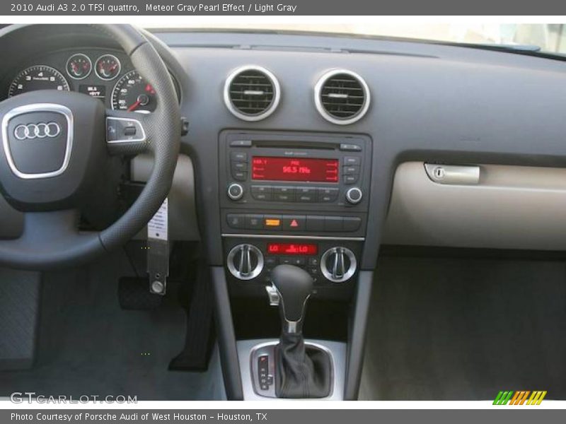 Meteor Gray Pearl Effect / Light Gray 2010 Audi A3 2.0 TFSI quattro