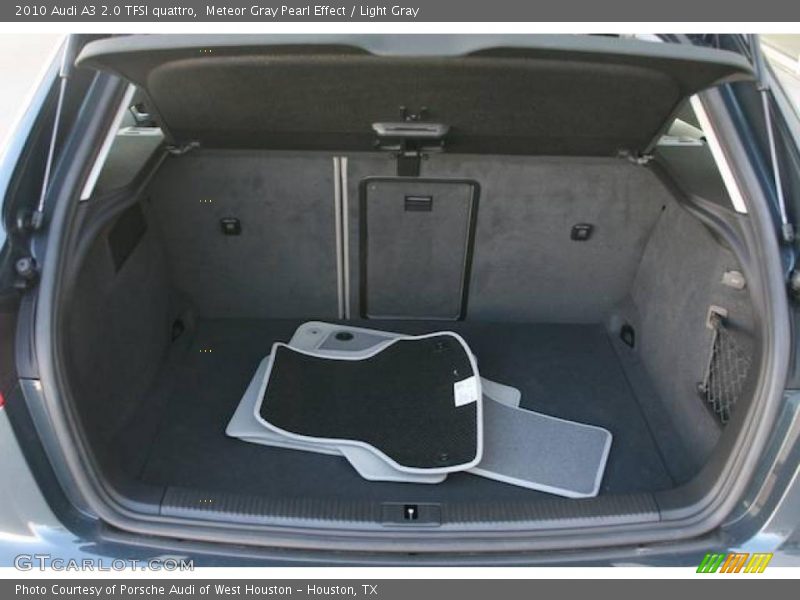 Meteor Gray Pearl Effect / Light Gray 2010 Audi A3 2.0 TFSI quattro