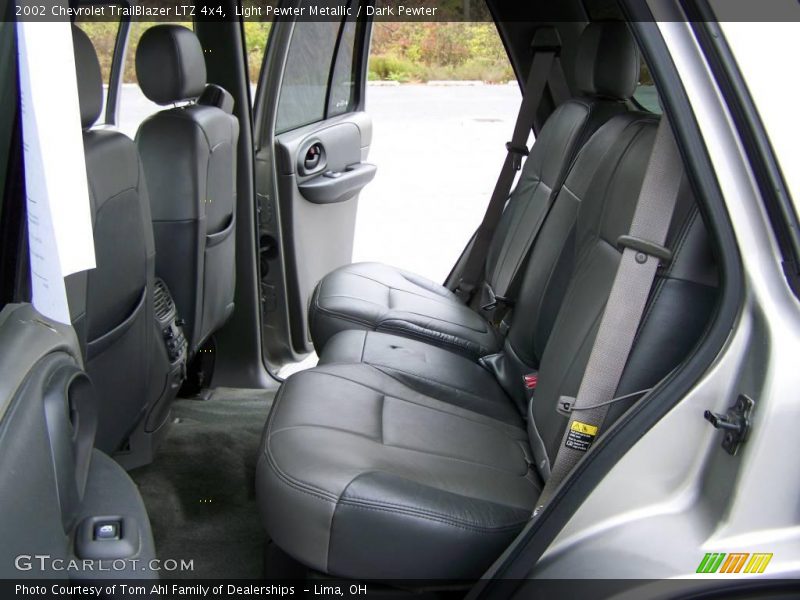 Light Pewter Metallic / Dark Pewter 2002 Chevrolet TrailBlazer LTZ 4x4