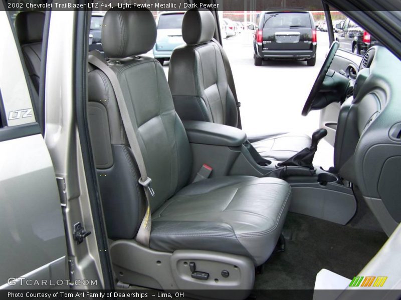 Light Pewter Metallic / Dark Pewter 2002 Chevrolet TrailBlazer LTZ 4x4