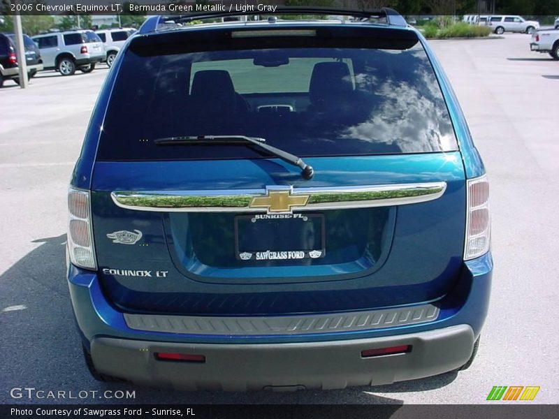 Bermuda Green Metallic / Light Gray 2006 Chevrolet Equinox LT