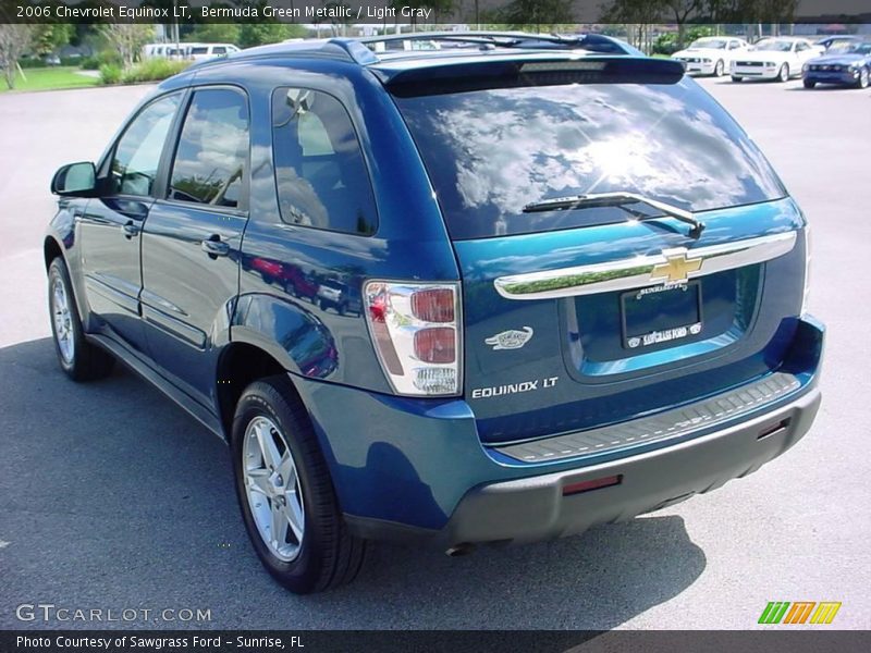 Bermuda Green Metallic / Light Gray 2006 Chevrolet Equinox LT