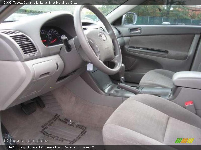 Lunar Mist Metallic / Gray 2005 Toyota Camry LE