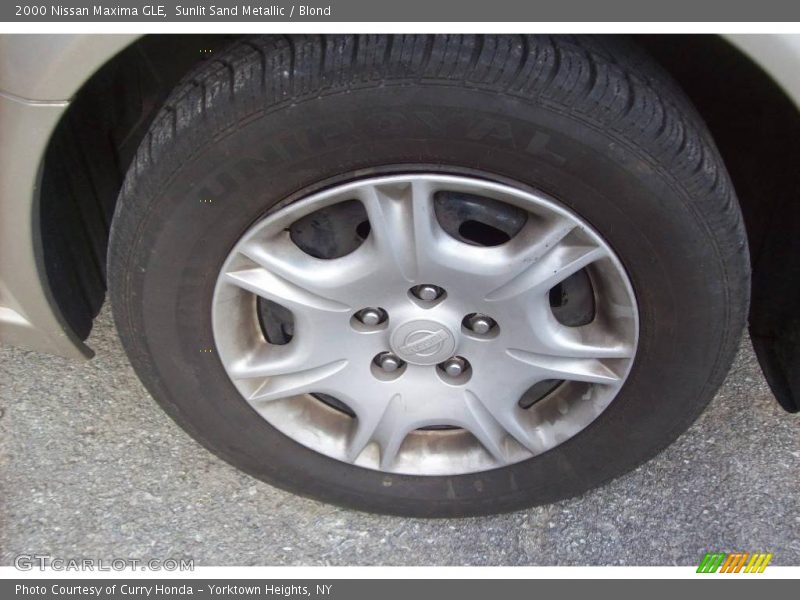 Sunlit Sand Metallic / Blond 2000 Nissan Maxima GLE