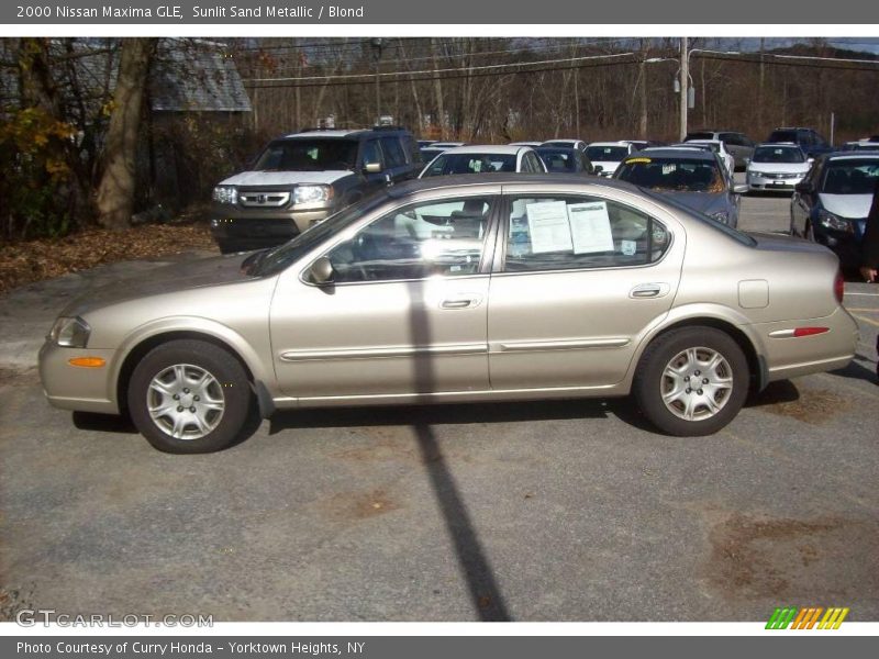 Sunlit Sand Metallic / Blond 2000 Nissan Maxima GLE