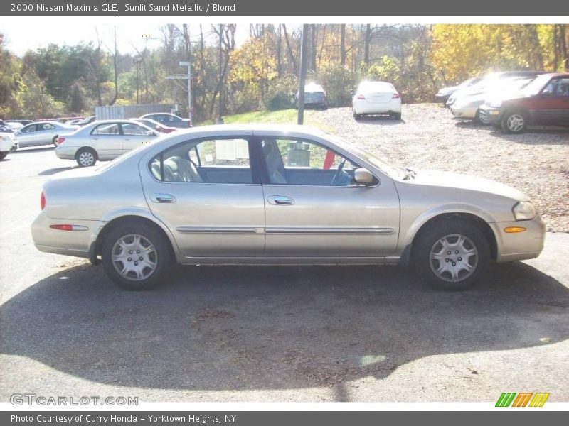 Sunlit Sand Metallic / Blond 2000 Nissan Maxima GLE