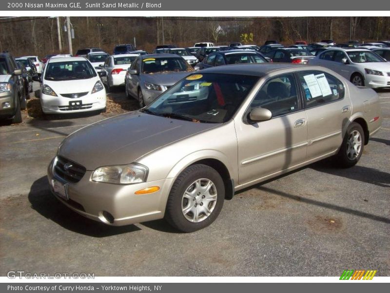 Sunlit Sand Metallic / Blond 2000 Nissan Maxima GLE