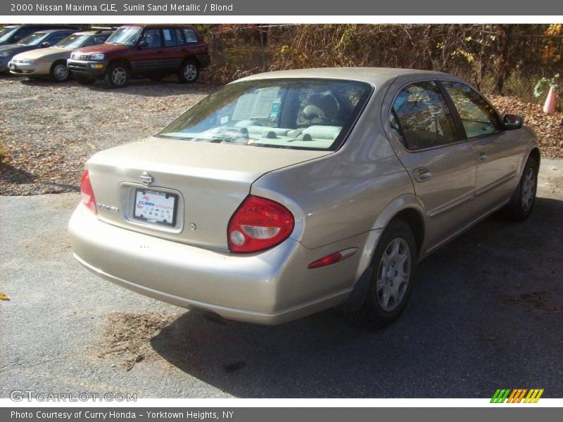 Sunlit Sand Metallic / Blond 2000 Nissan Maxima GLE