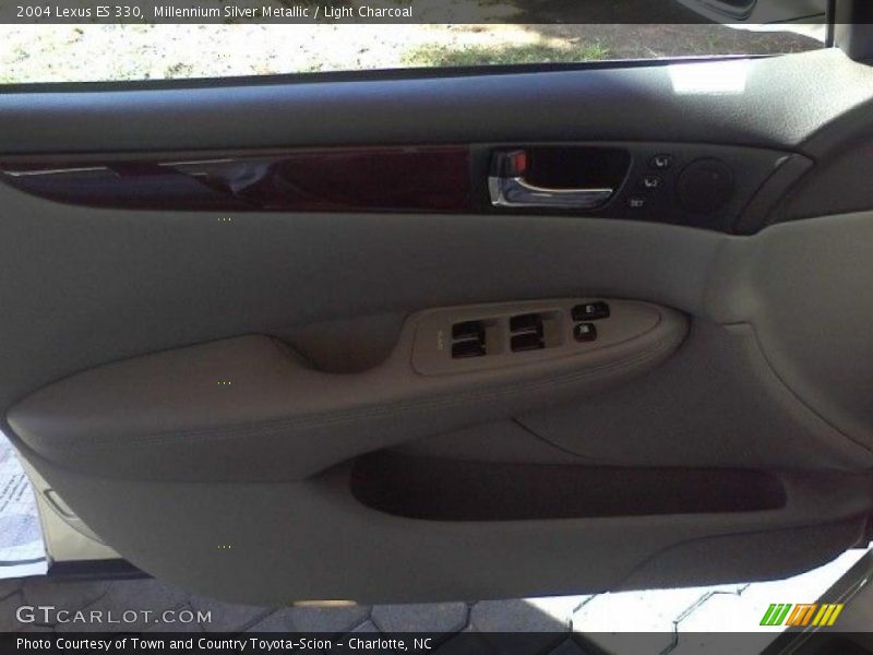 Millennium Silver Metallic / Light Charcoal 2004 Lexus ES 330