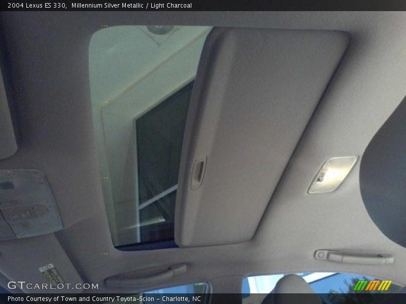 Millennium Silver Metallic / Light Charcoal 2004 Lexus ES 330