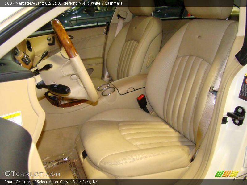 designo Mystic White / Cashmere 2007 Mercedes-Benz CLS 550