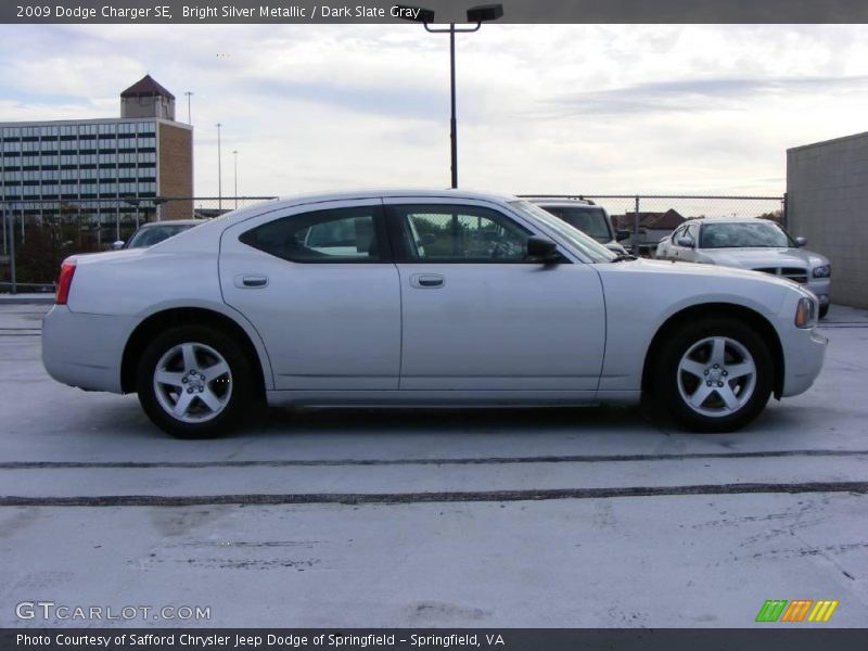 Bright Silver Metallic / Dark Slate Gray 2009 Dodge Charger SE