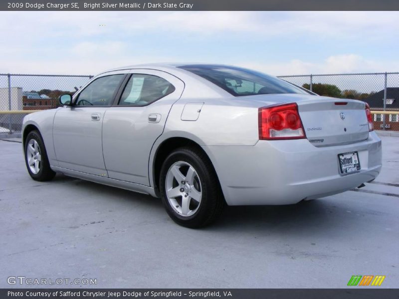 Bright Silver Metallic / Dark Slate Gray 2009 Dodge Charger SE