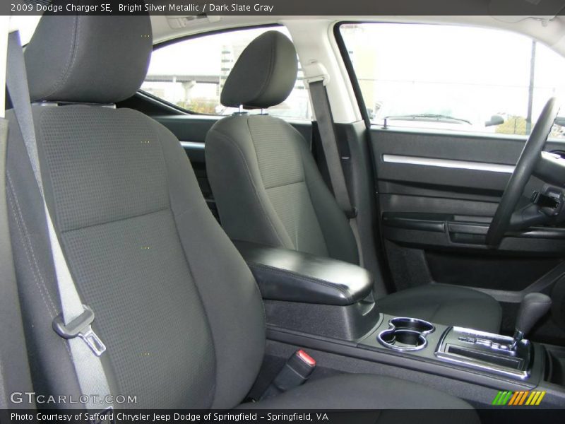 Bright Silver Metallic / Dark Slate Gray 2009 Dodge Charger SE