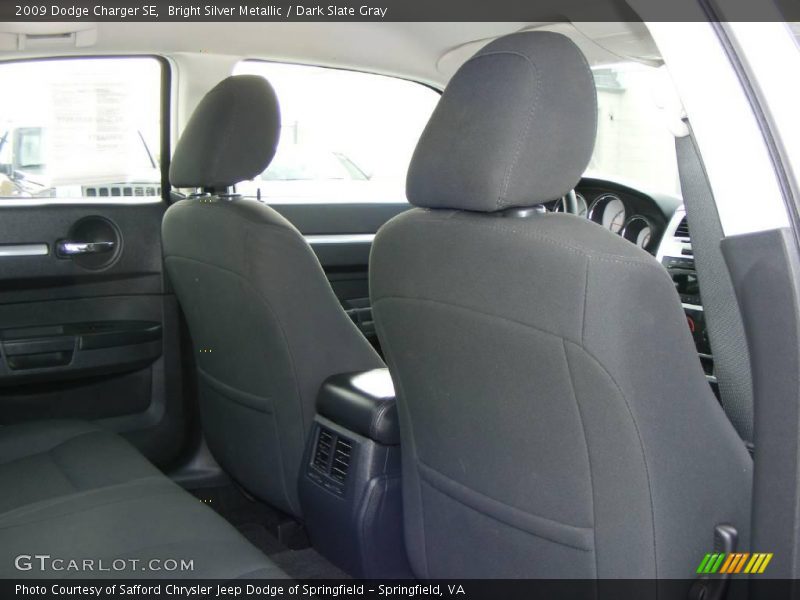 Bright Silver Metallic / Dark Slate Gray 2009 Dodge Charger SE