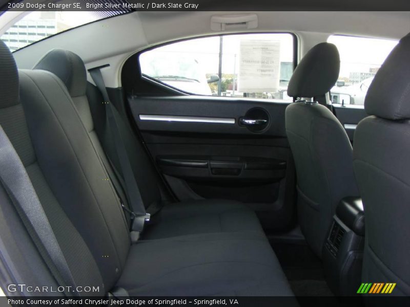 Bright Silver Metallic / Dark Slate Gray 2009 Dodge Charger SE