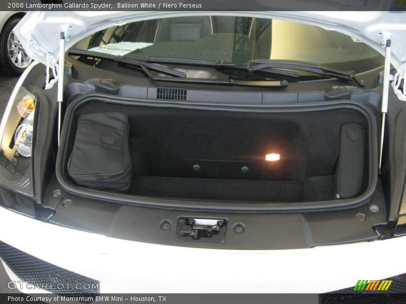  2008 Gallardo Spyder Trunk