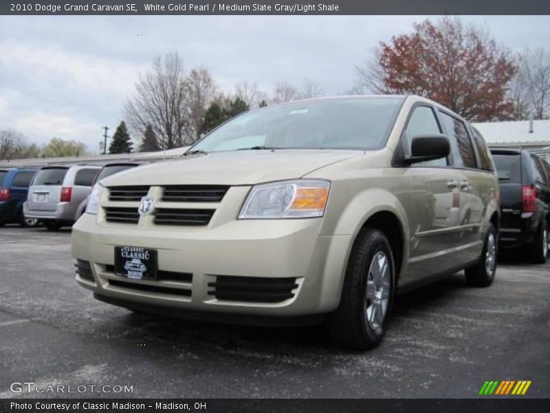 White Gold Pearl / Medium Slate Gray/Light Shale 2010 Dodge Grand Caravan SE