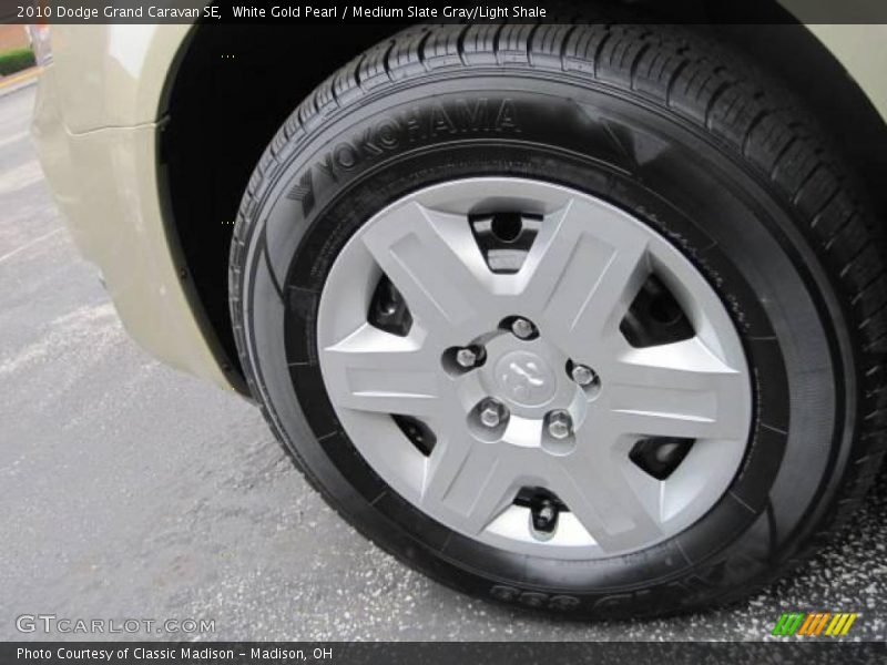 White Gold Pearl / Medium Slate Gray/Light Shale 2010 Dodge Grand Caravan SE