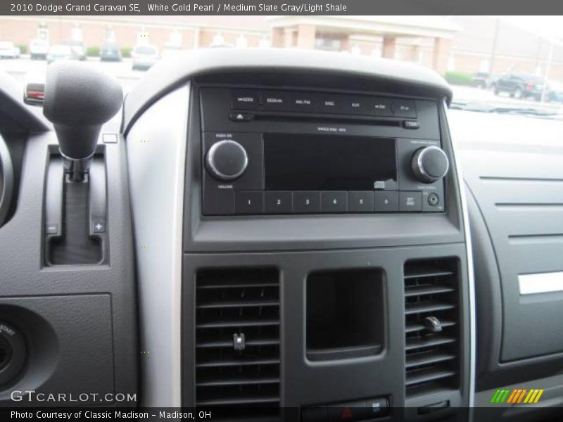 White Gold Pearl / Medium Slate Gray/Light Shale 2010 Dodge Grand Caravan SE