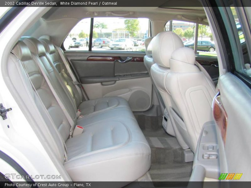 White Diamond Pearl / Oatmeal 2002 Cadillac DeVille Sedan