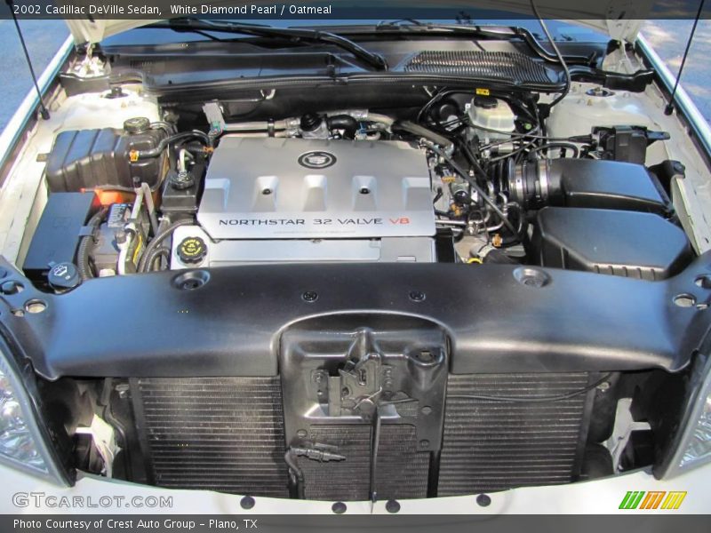 White Diamond Pearl / Oatmeal 2002 Cadillac DeVille Sedan