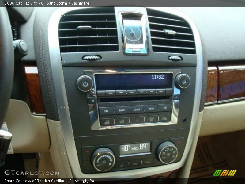 Sand Storm / Cashmere 2006 Cadillac SRX V6