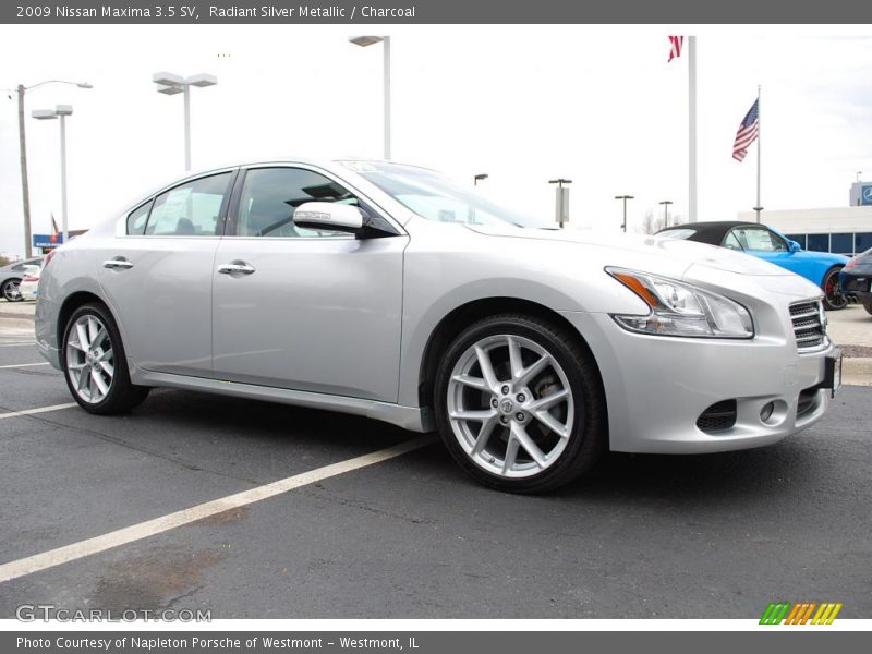 Radiant Silver Metallic / Charcoal 2009 Nissan Maxima 3.5 SV