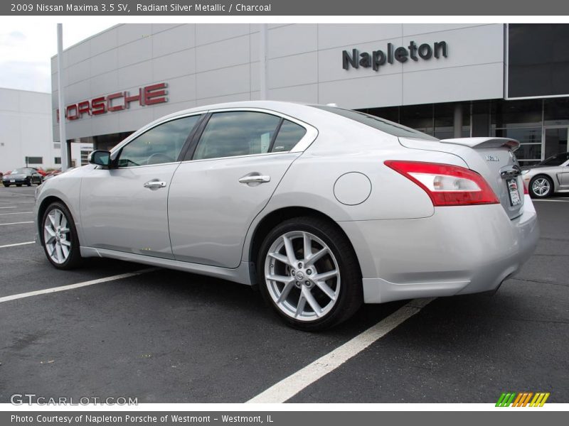 Radiant Silver Metallic / Charcoal 2009 Nissan Maxima 3.5 SV
