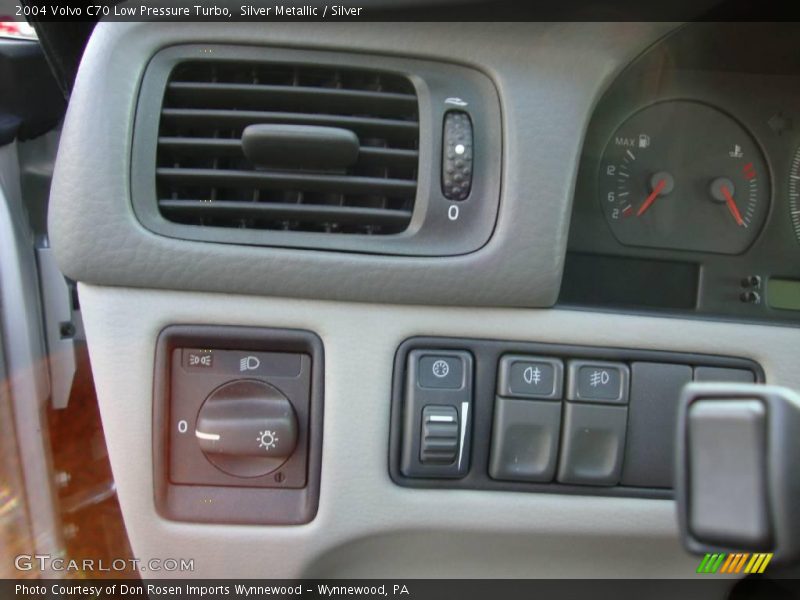 Silver Metallic / Silver 2004 Volvo C70 Low Pressure Turbo