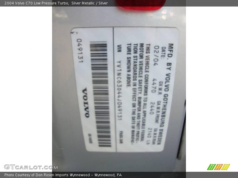 Silver Metallic / Silver 2004 Volvo C70 Low Pressure Turbo