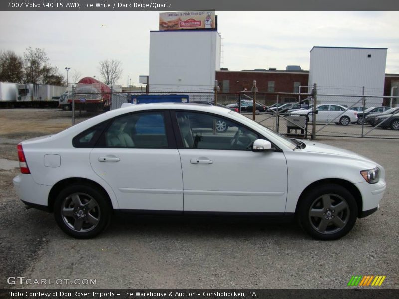 Ice White / Dark Beige/Quartz 2007 Volvo S40 T5 AWD