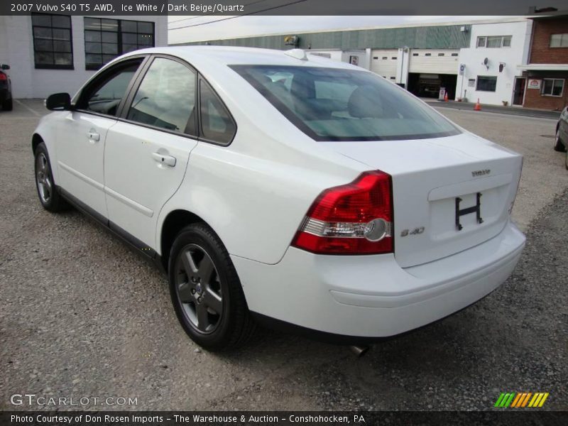 Ice White / Dark Beige/Quartz 2007 Volvo S40 T5 AWD