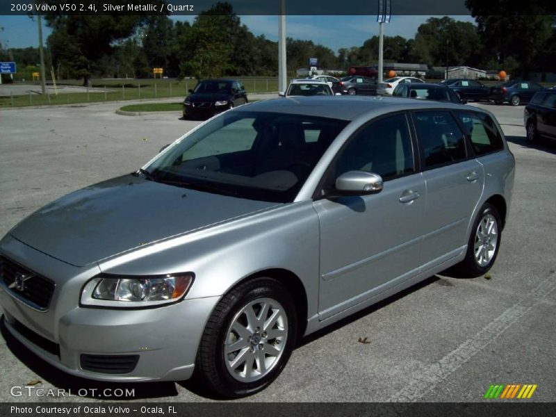 Silver Metallic / Quartz 2009 Volvo V50 2.4i