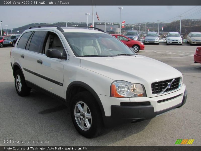 White / Taupe 2003 Volvo XC90 2.5T AWD