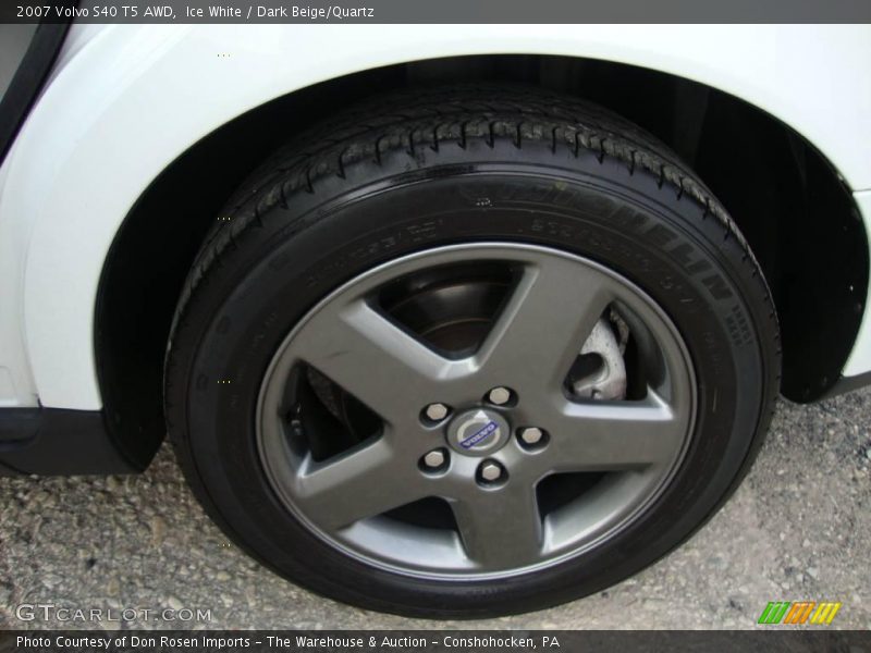 Ice White / Dark Beige/Quartz 2007 Volvo S40 T5 AWD