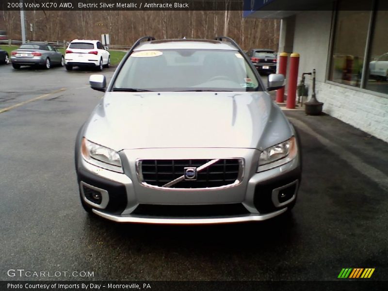 Electric Silver Metallic / Anthracite Black 2008 Volvo XC70 AWD