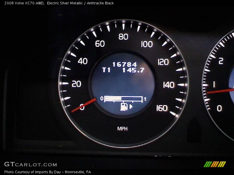 Electric Silver Metallic / Anthracite Black 2008 Volvo XC70 AWD