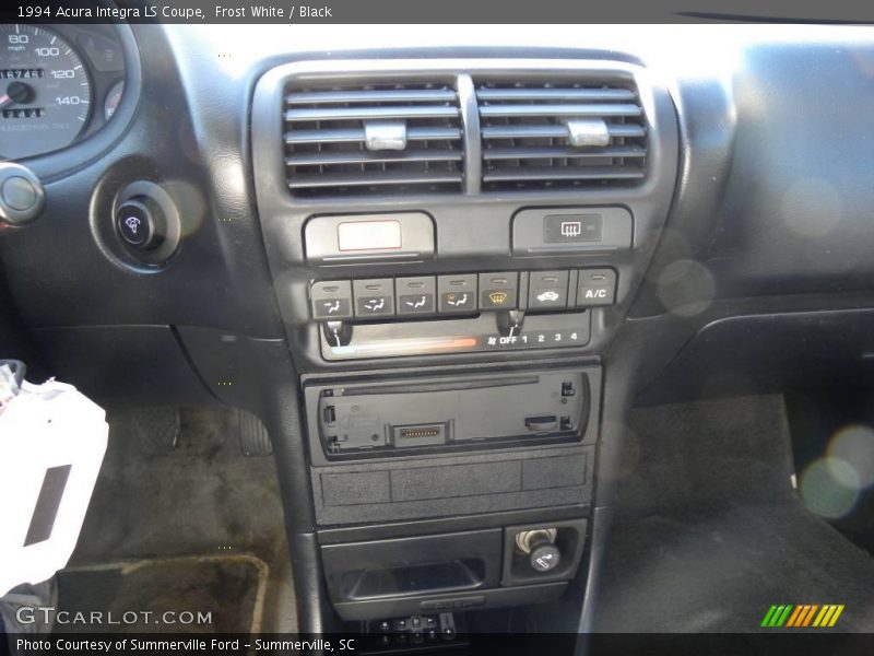 Frost White / Black 1994 Acura Integra LS Coupe