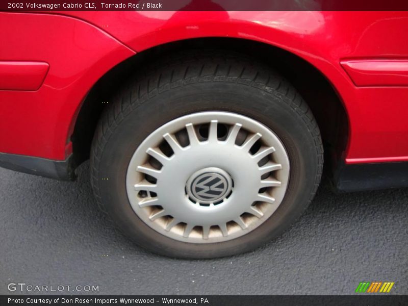 Tornado Red / Black 2002 Volkswagen Cabrio GLS