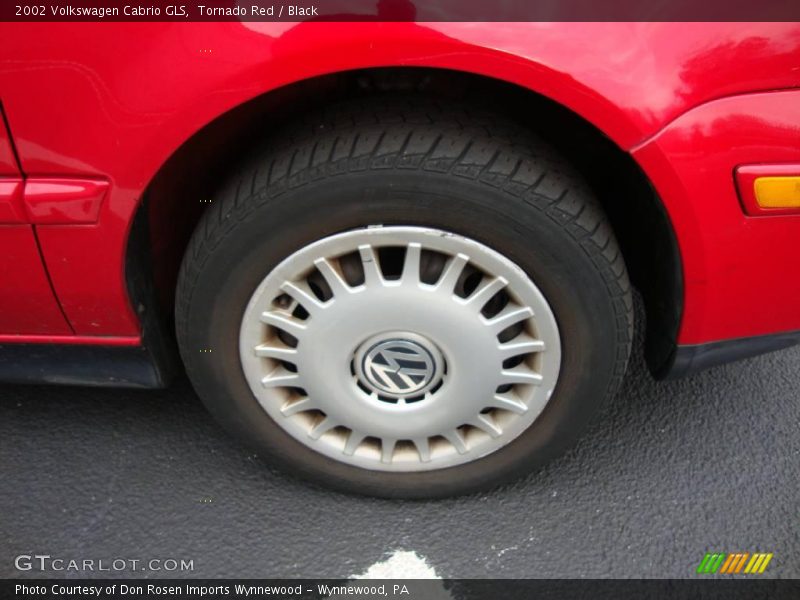 Tornado Red / Black 2002 Volkswagen Cabrio GLS
